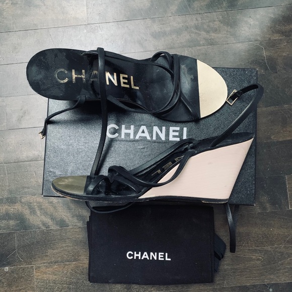 Chanel sandals - Picture 5 of 9